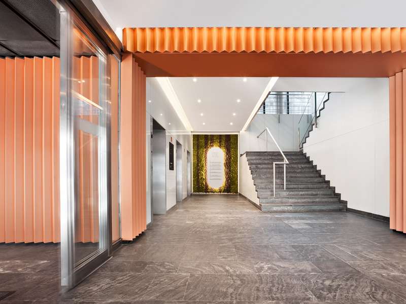 Edificio Cristalia 2-3