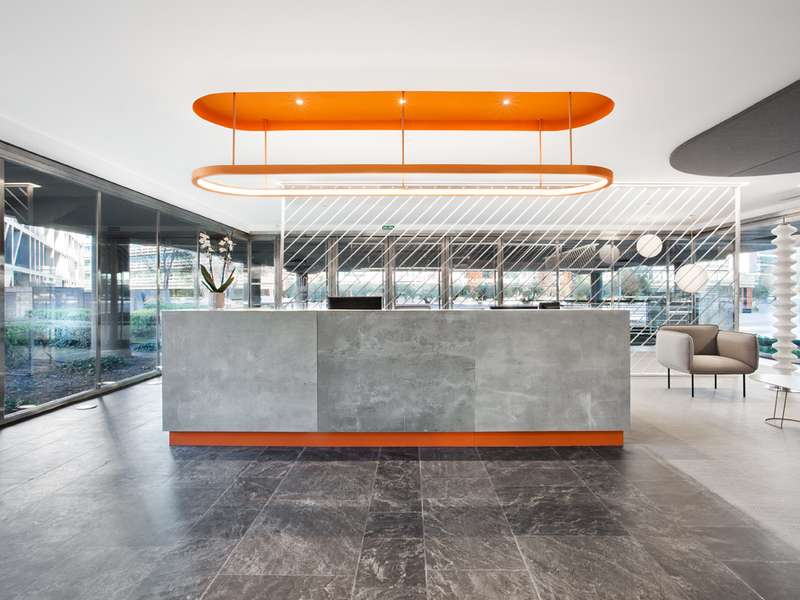 Edificio Cristalia 2-3