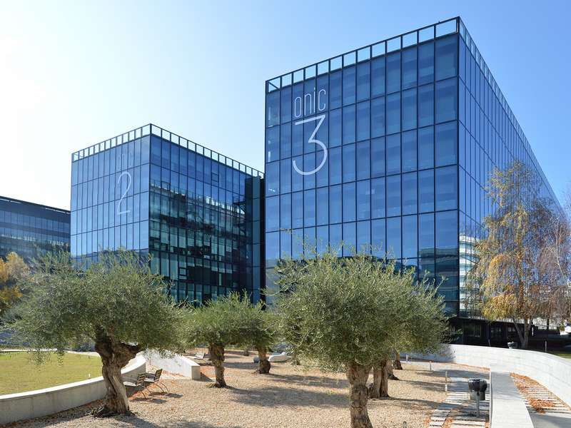 Edificio Cristalia 2-3