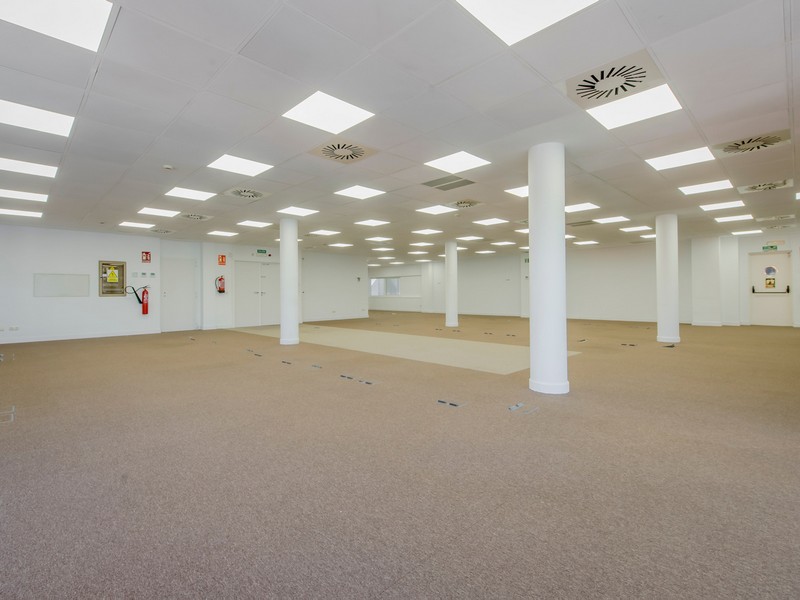 Edificio de Oficinas Julián Camarillo, 29